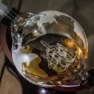 Glob Pământesc pentru Whiskey cu Set de Pahare și Accesorii